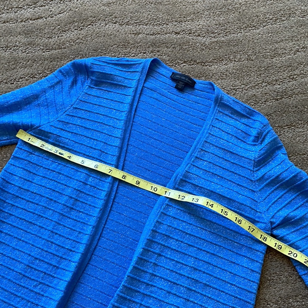 Saks Fifth Avenue made in Italy gorgeous metallic blue wool tank & cardigan set - Picture 9 of 10
